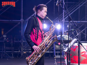 Saxophonist Gert Anklam - Livekonzert beim China Chic Weltmusikfestival in Foshan